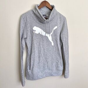 Puma | Graphic Logo Sweatshirt